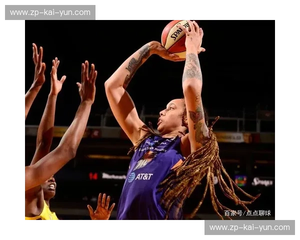 烈焰灼天vs星光璀璨：水星火花直播夜，见证WNBA巅峰对决的灵魂博弈